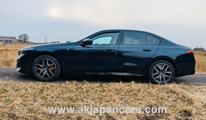 
								BMW I5 EDRIVE40 M full									