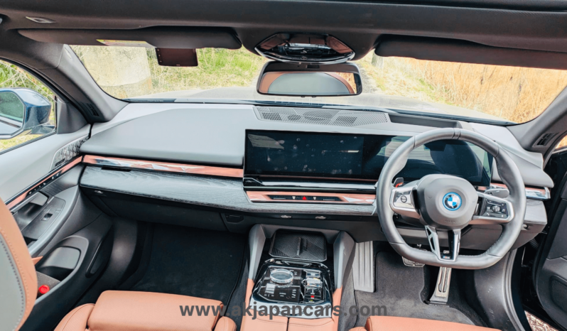 
								BMW I5 EDRIVE40 M full									
