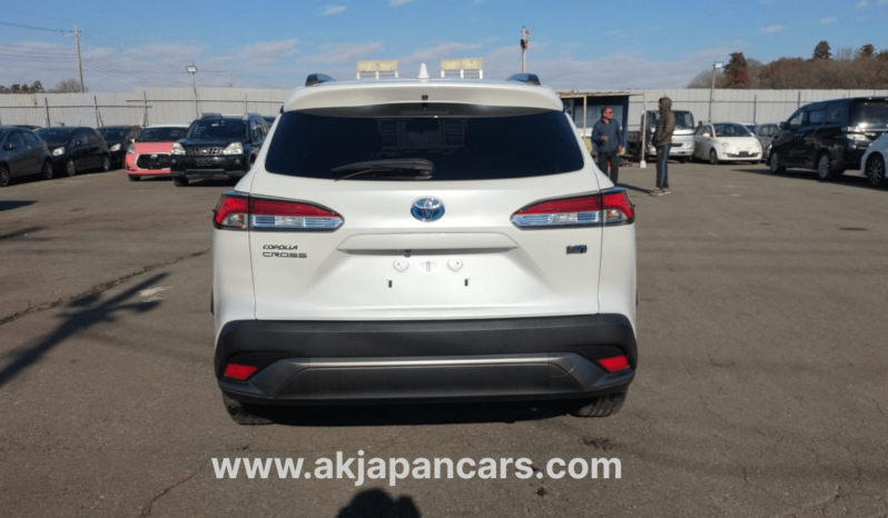 
								Corolla Cross Hybrid full									