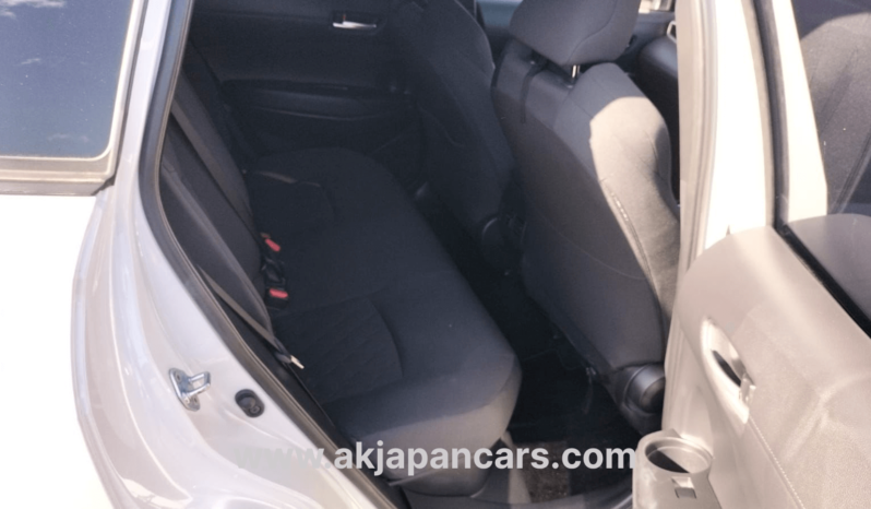 
								Corolla Cross Hybrid full									