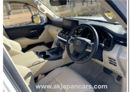 LAND CRUISER LC300