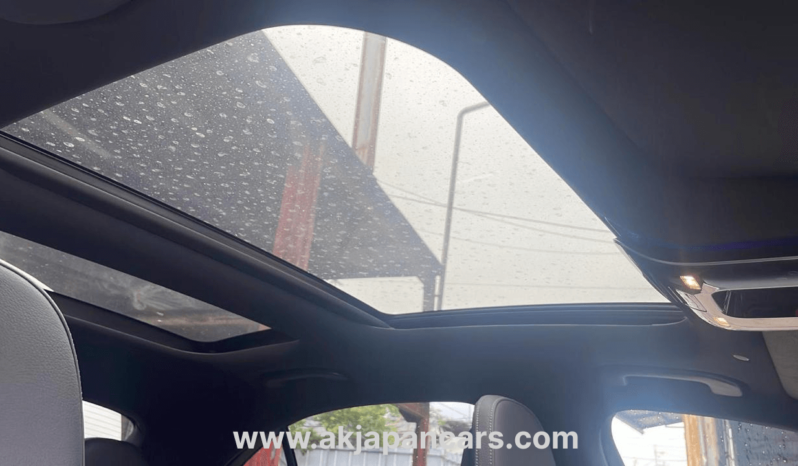 
								Mercedes-Benz C200 2022 Model full									