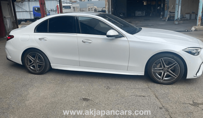 
								Mercedes-Benz C200 2022 Model full									