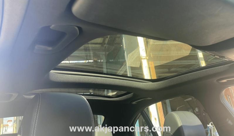 
								Mercedes-Benz E200 2022 Model full									
