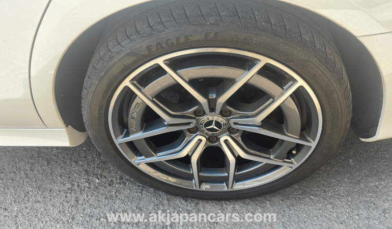 
								Mercedes-Benz E200 2022 Model full									