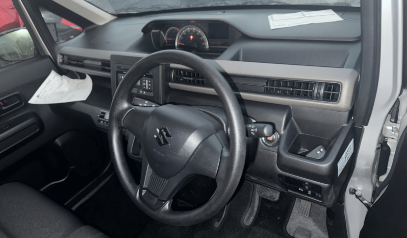 
								Suzuki Wagon R Hybrid Z full									