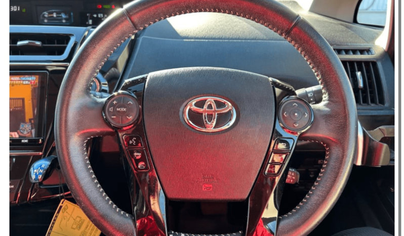 
								TOYOTA PRIUS ALPHA S TUNE BLACK full									