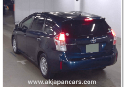 TOYOTA PRIUS ALPHA S TUNE BLACK
