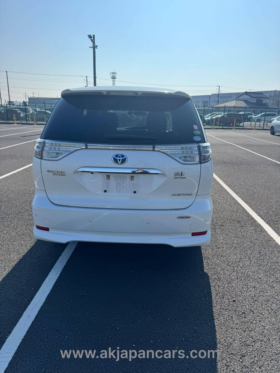 Toyota Estima Hybrid 2014