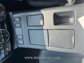 Toyota Estima Hybrid 2014