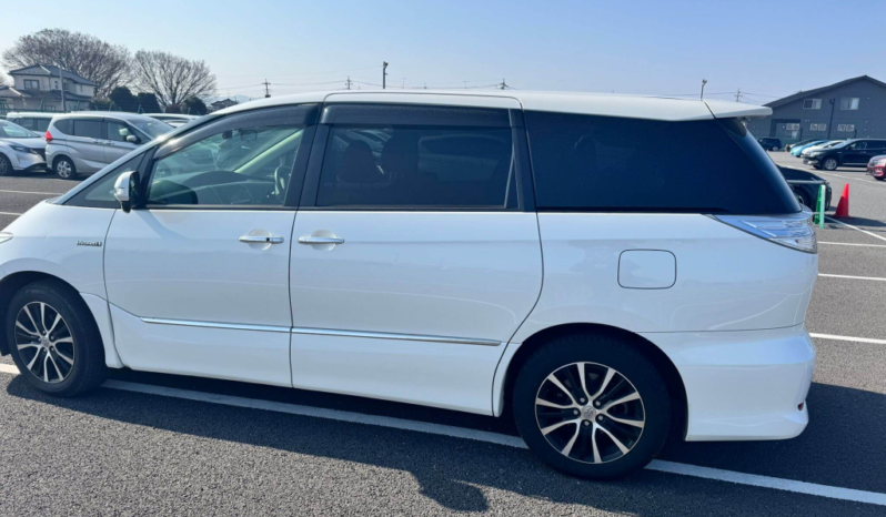 
								Toyota Estima Hybrid 2014 full									