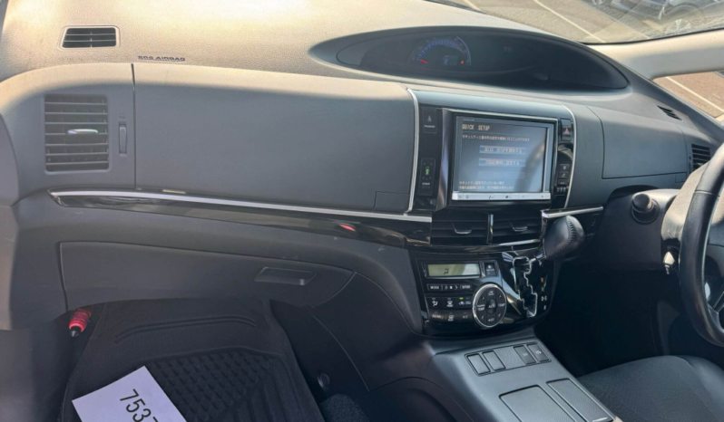 
								Toyota Estima Hybrid 2014 full									
