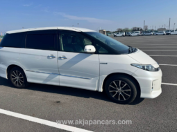 Toyota Estima Hybrid 2014