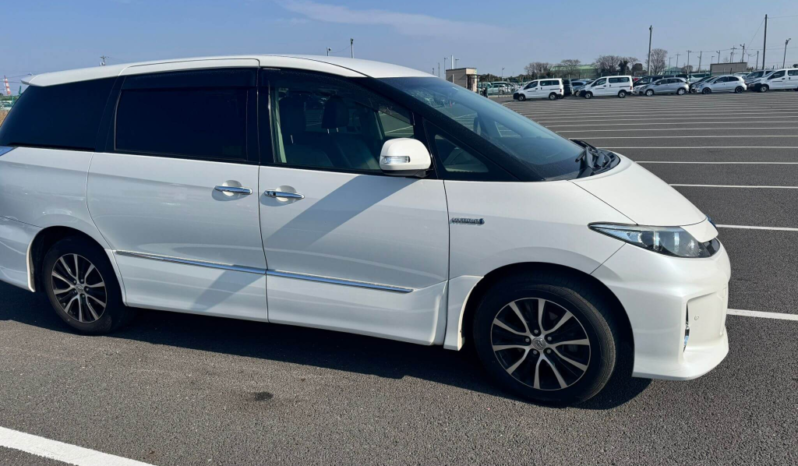 
								Toyota Estima Hybrid 2014 full									