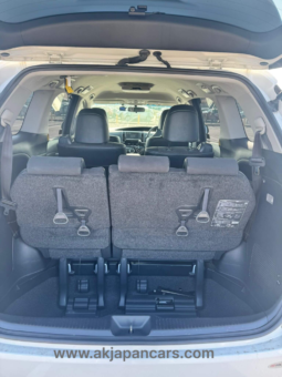 
										Toyota Estima Hybrid 2014 full									
