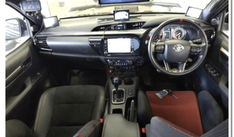 
								Toyota Hilux Pickup Truck 2022 Model full									