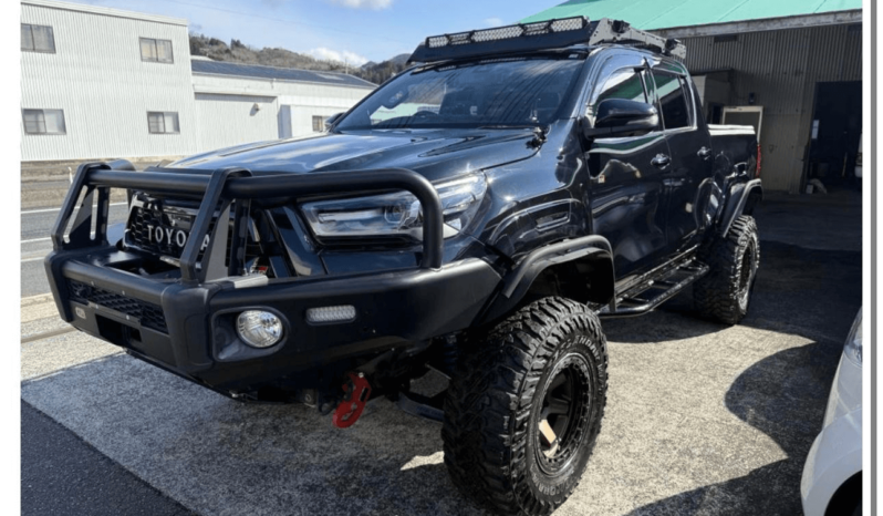 
								Toyota Hilux Pickup Truck 2022 Model full									