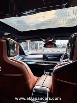 
										BMW 7 series i7 xDrive60 Excellence full									