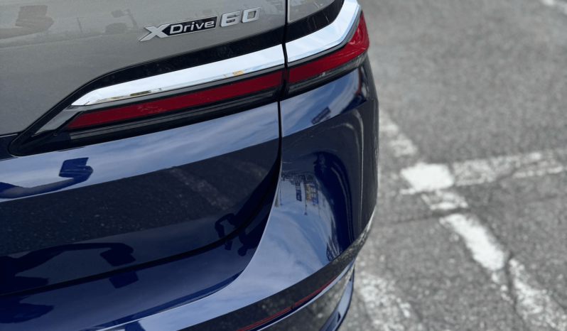
								BMW 7 series i7 xDrive60 Excellence full									