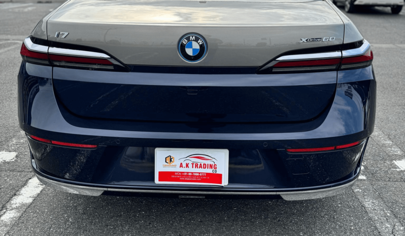 
								BMW 7 series i7 xDrive60 Excellence full									
