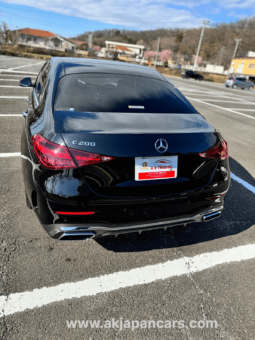 
										Mercedes Benz C200 full									