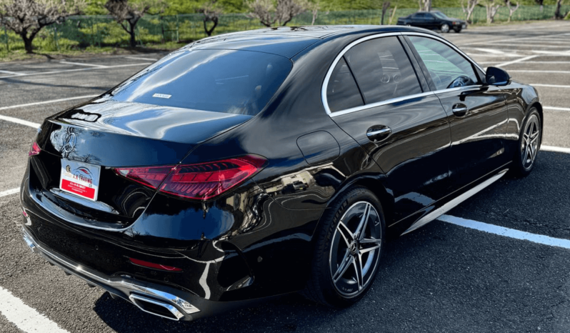 
								Mercedes Benz C200 full									