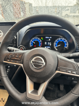 
										Nissan Dayz Highway Star X full									