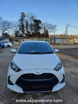 TOYOTA YARIS X