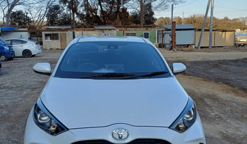 TOYOTA YARIS X