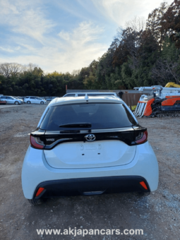TOYOTA YARIS X