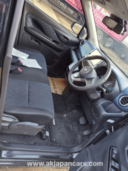 
										TOYOTA YARIS X full									