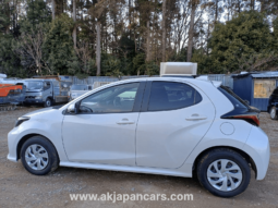 TOYOTA YARIS X