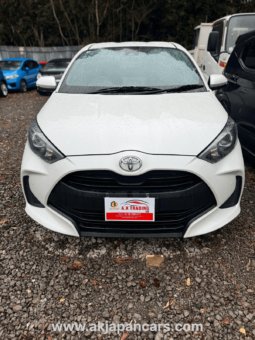 TOYOTA YARIS X