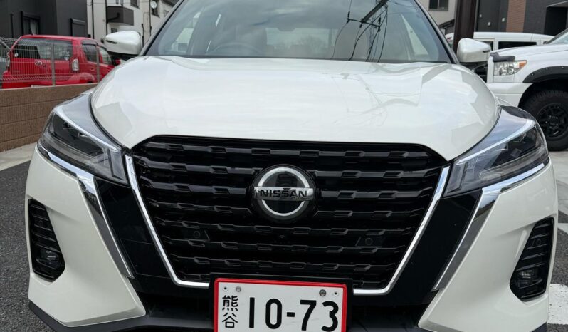 
								Nissan Kicks Two Tone 2021 full									