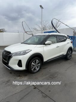 Nissan Kicks Two Tone 2021