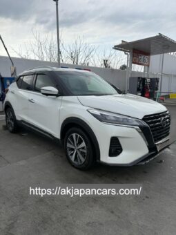 Nissan Kicks Two Tone 2021