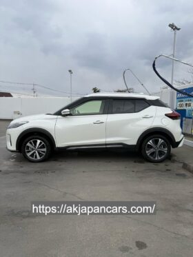 Nissan Kicks Two Tone 2021
